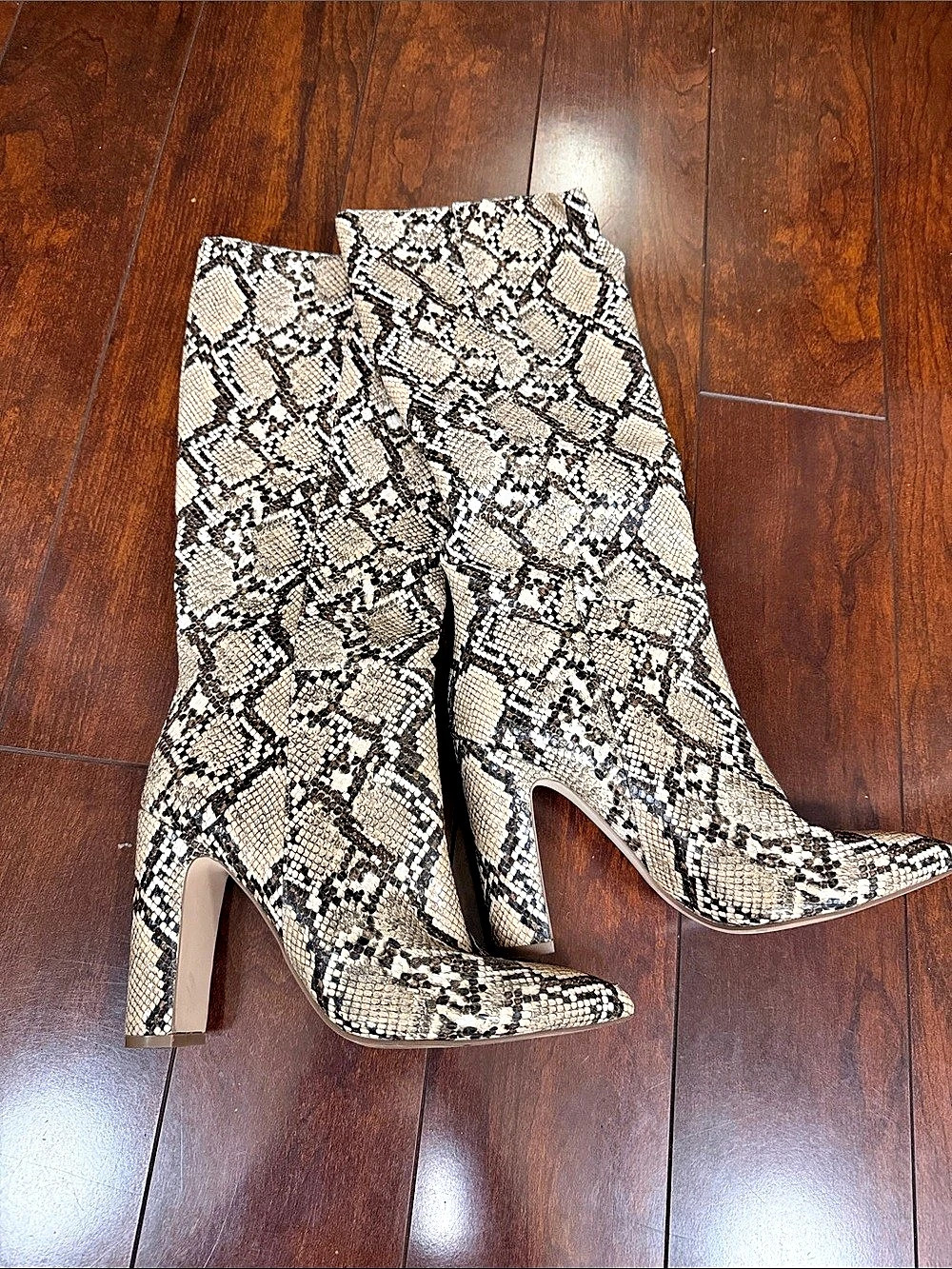 ROUGE Snake Print Heeled Boots Size 6.5